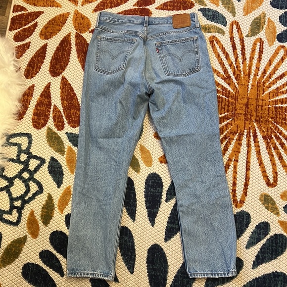 Levi’s Straight Leg Light Wash Jeans 29 - Picture 4 of 6